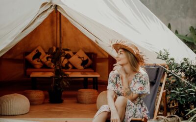 Fall Guide to Glamping, Tiny Homes, & RVing in the Lakeside