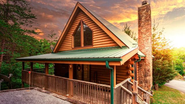 Smoky Mountain Lake Cabin