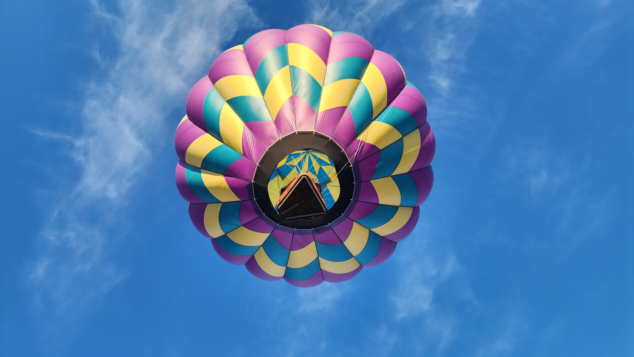 what's up ballooning hot air balloon floating over east tennessee