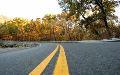 Scenic Fall Drives Near the Smoky Mountains Without the Traffic